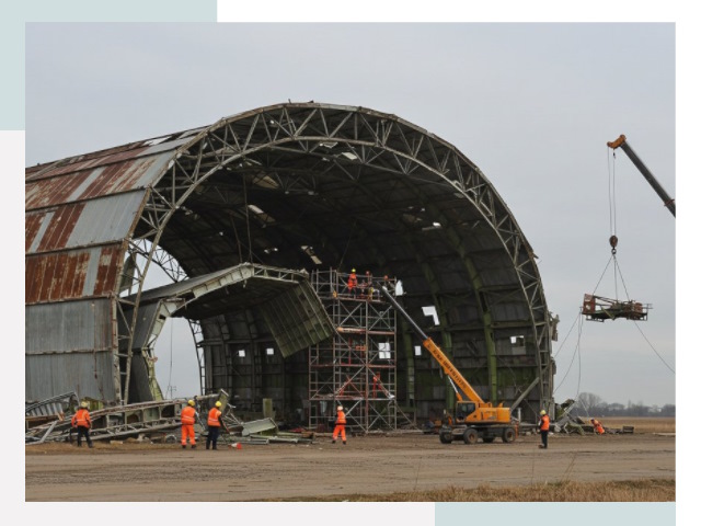 Демонтаж ангаров в слободском